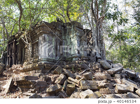 Beng Mealea temple  ruin in the Koh Ker complex, S 40146534