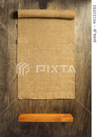 burlap hessian on wooden background 40152092