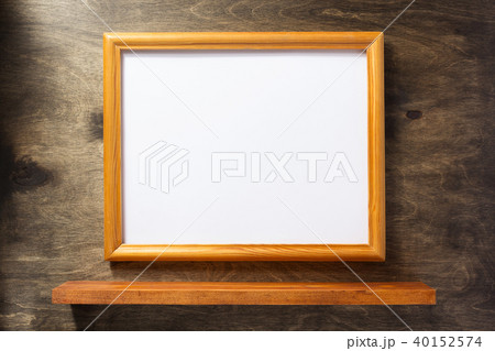 picture frame at wooden background 40152574