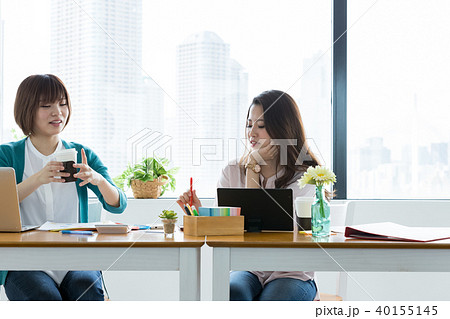 働く女性 40155145
