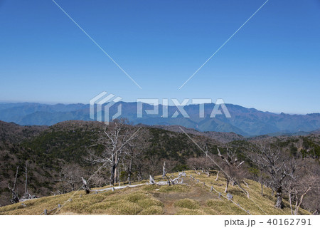 大峰山の峰々 40162791