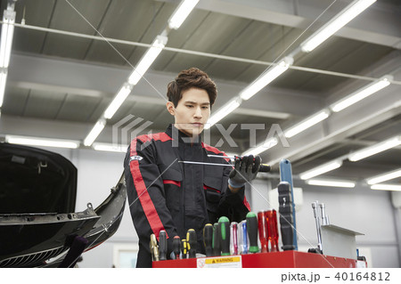 工具 整備工場 男 40164812