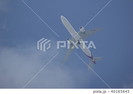Boeing 777-300 of Thai airway. Boeing 777-300 of Thai airway. 40165645