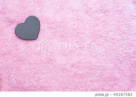 leather heart-shaped 40167562