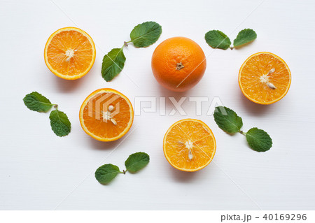 Fresh orange on white, Healthy vitamin drink. 40169296