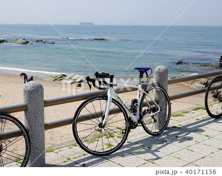 海の見える景色をサイクリング 海の見える景色をサイクリング 40171156