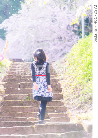 薬王寺の桜 40172572