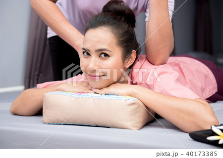 Spa and Thai massage, relaxing and healthy 40173385