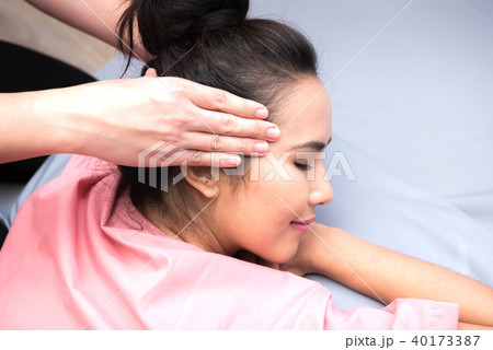Spa and Thai massage, relaxing and healthy 40173387