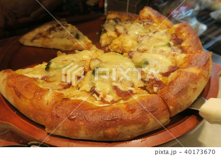 ピザ 40173670