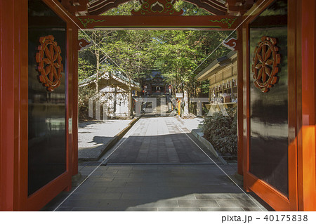 霧島東神社門 40175838
