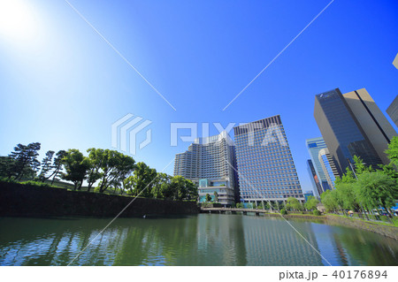 和田倉濠とビル街 和田倉濠とビル街 40176894