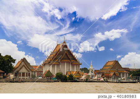 Wat Kalayanamitr Varamahavihara  Wat Kalayanamitr Varamahavihara  40180983