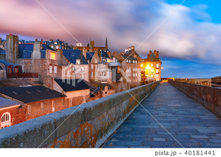 Medieval fortress Saint-Malo, Brittany, France 40181441