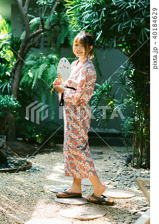 Lifestyle series: Asian woman in yukata Lifestyle series: Asian woman in yukata 40184629