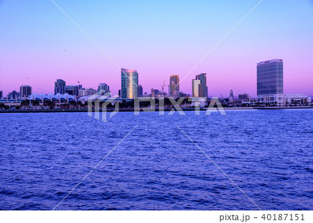 サンディエゴの街並み　夕景 40187151