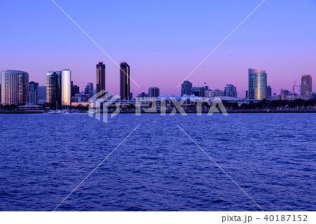 サンディエゴの街並み　夕景 40187152