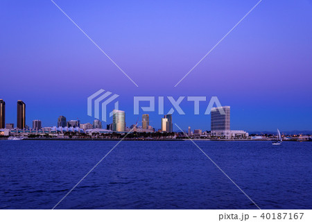 サンディエゴの街並み　夕景 40187167