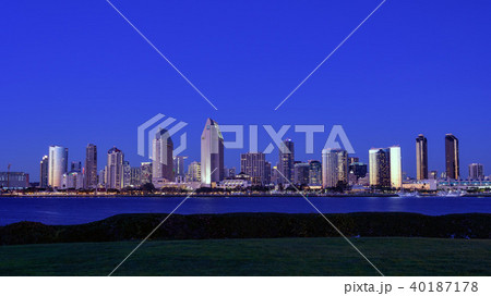 公園から望むサンディエゴの街並み　夕景 40187178