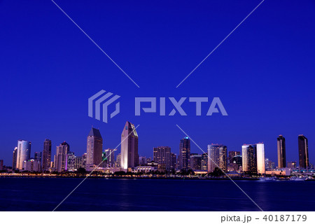 サンディエゴの街並み　夕景 40187179