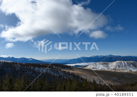 霧ヶ峰の青空 40189351
