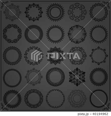 Vintage Set of Vector Round Elements 40194962