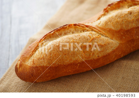 フランスパン　バタール 40198593