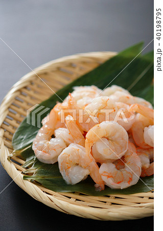 むきエビ 40198795