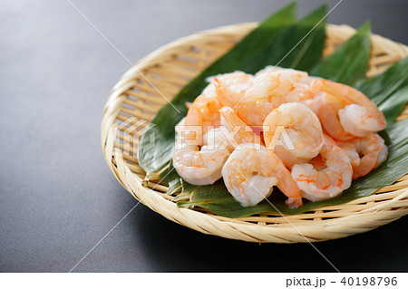 むきエビ 40198796