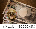 ビットコインと一万円札 40202468