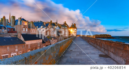 Medieval fortress Saint-Malo, Brittany, France Medieval fortress Saint-Malo, Brittany, France 40206854