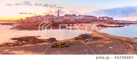 Medieval fortress Saint-Malo, Brittany, France 40206865