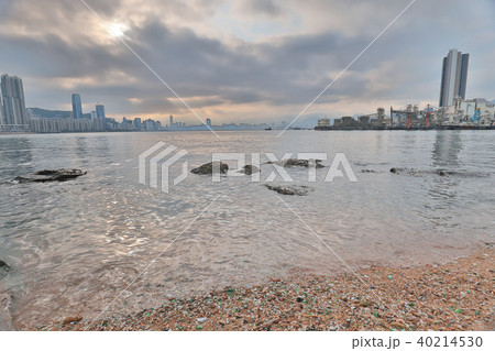 a Yau Tong Lei Yue Mun water bay a Yau Tong Lei Yue Mun water bay 40214530