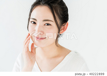 若い女性 若い女性 40222899