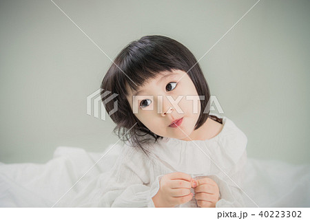 女の子 女性 女 40223302