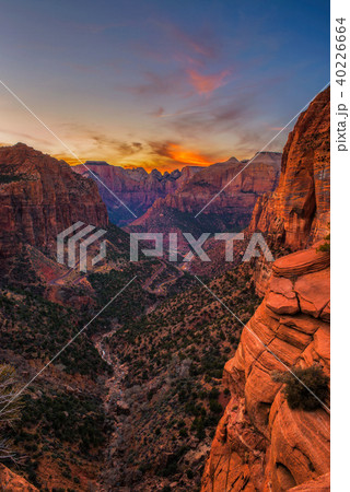 Sunset over Zion National Park, Utah Sunset over Zion National Park, Utah 40226664