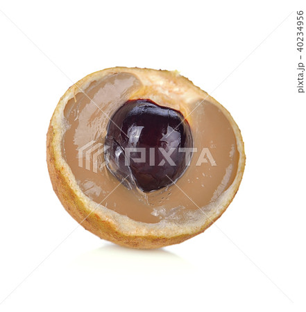 Fresh longan isolated on white background Fresh longan isolated on white background 40234956