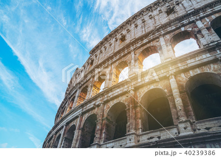 Rome Colosseum Close Up View in Rome , Italy Rome Colosseum Close Up View in Rome , Italy 40239386