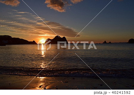 日本の夕景100選　西伊豆田子の夕日 40241592