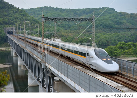 山陽新幹線700系7000番台E16編成ひかり 山陽新幹線700系7000番台E16編成ひかり 40253072