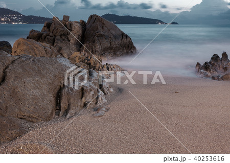 Seascape of rock in long exposure 40253616