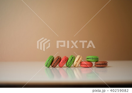 Colorful macaroons or macaron 40259082