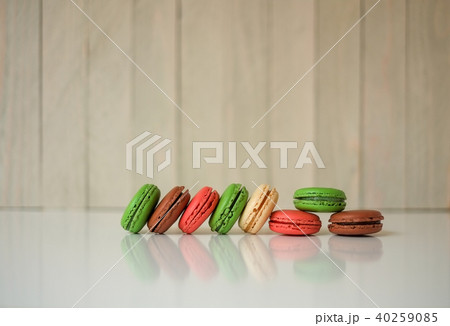 Colorful macaroons or macaron  40259085