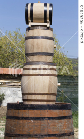 Wooden big barrels. Wooden big barrels. 40265835