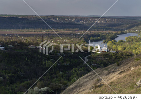 View of the river. View of the river. 40265897