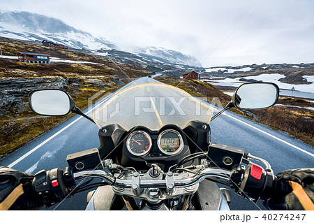 Biker First-person view, mountain pass in Norway 40274247