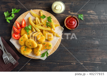 Chicken nuggets and french fries Chicken nuggets and french fries 40277935