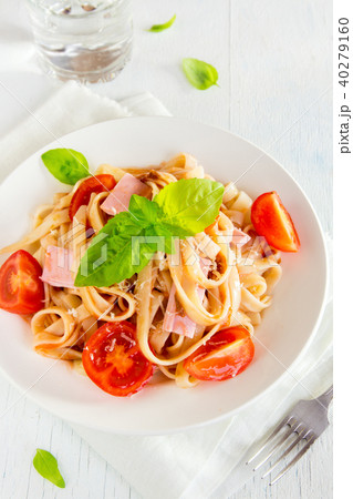 Tagliatelle pasta with ham Tagliatelle pasta with ham 40279160
