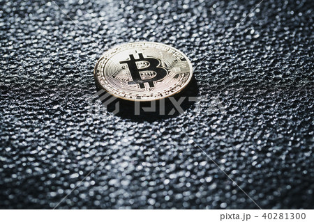 Bitcoin 金貨 仮想通貨	 40281300