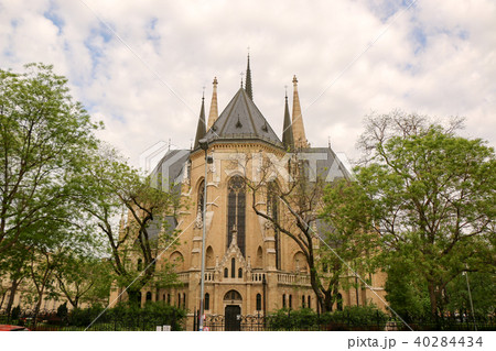 Budapest, Hungary Gothic style Church of St. Elizabeth Budapest, Hungary Gothic style Church of St. Elizabeth 40284434